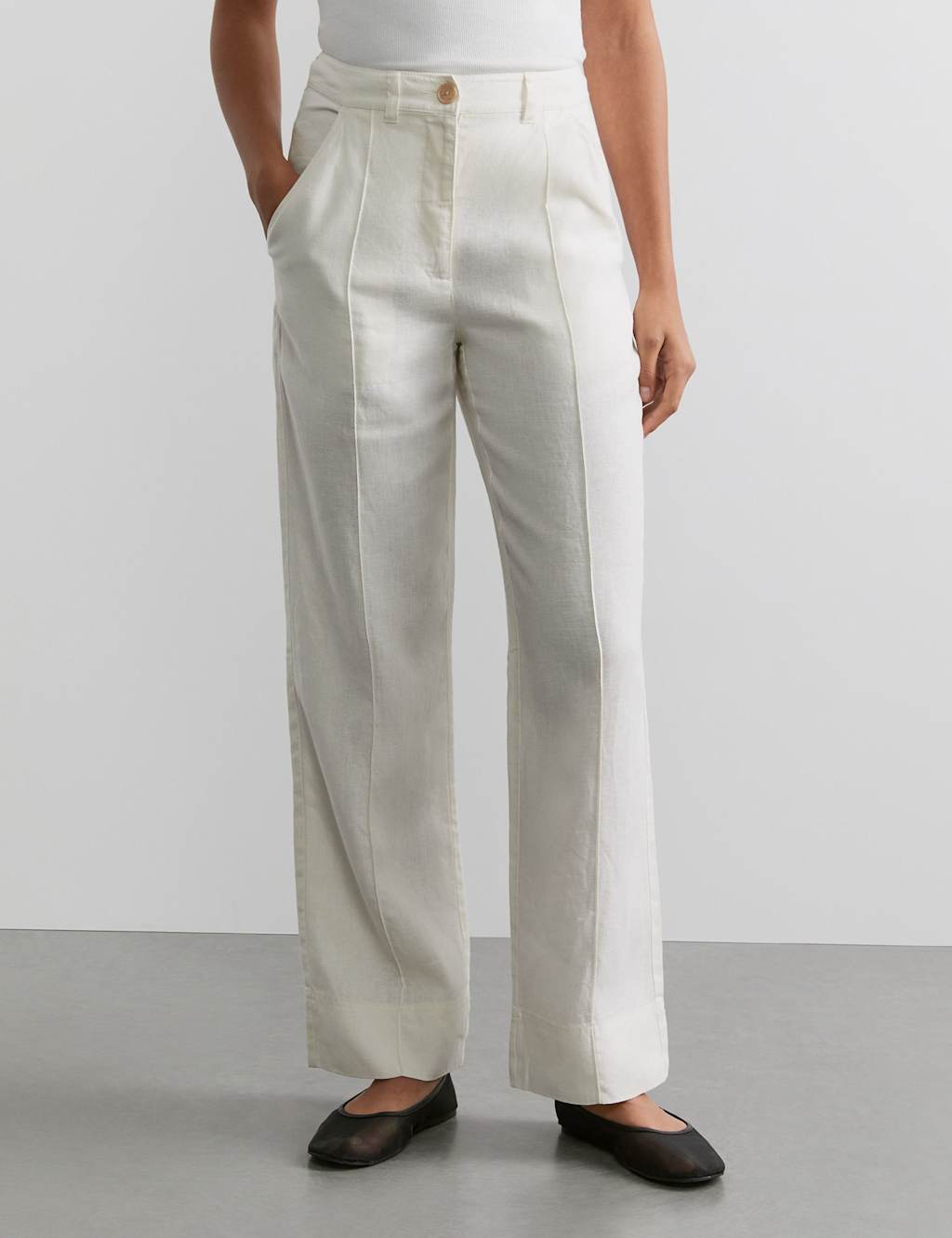 Jag Pure Linen Pintuck Straight Leg Trousers White