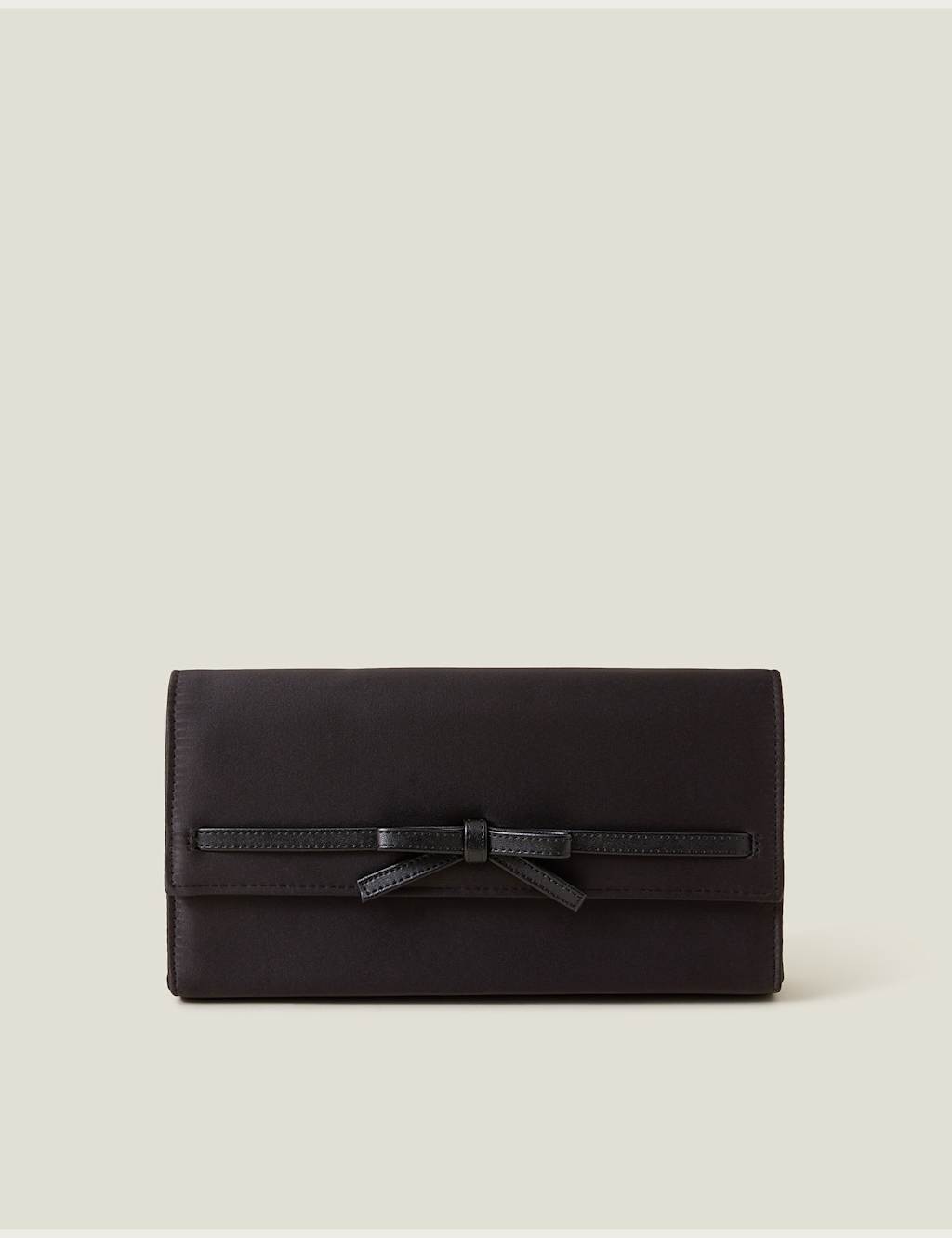 Bow Chain Strap Clutch Bag