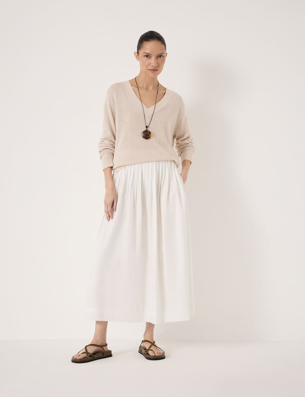 Hush Women's Coralie Linen and Cotton V-Neck Jumper - XS-S - Stone - Available at M&S