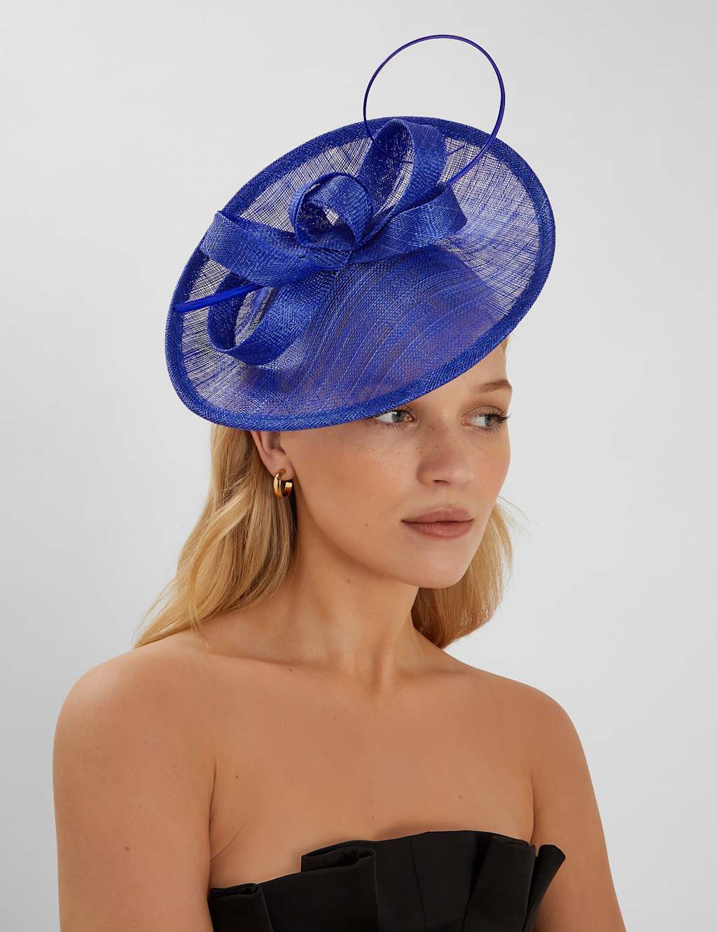 Bow Quill Disc Fascinator