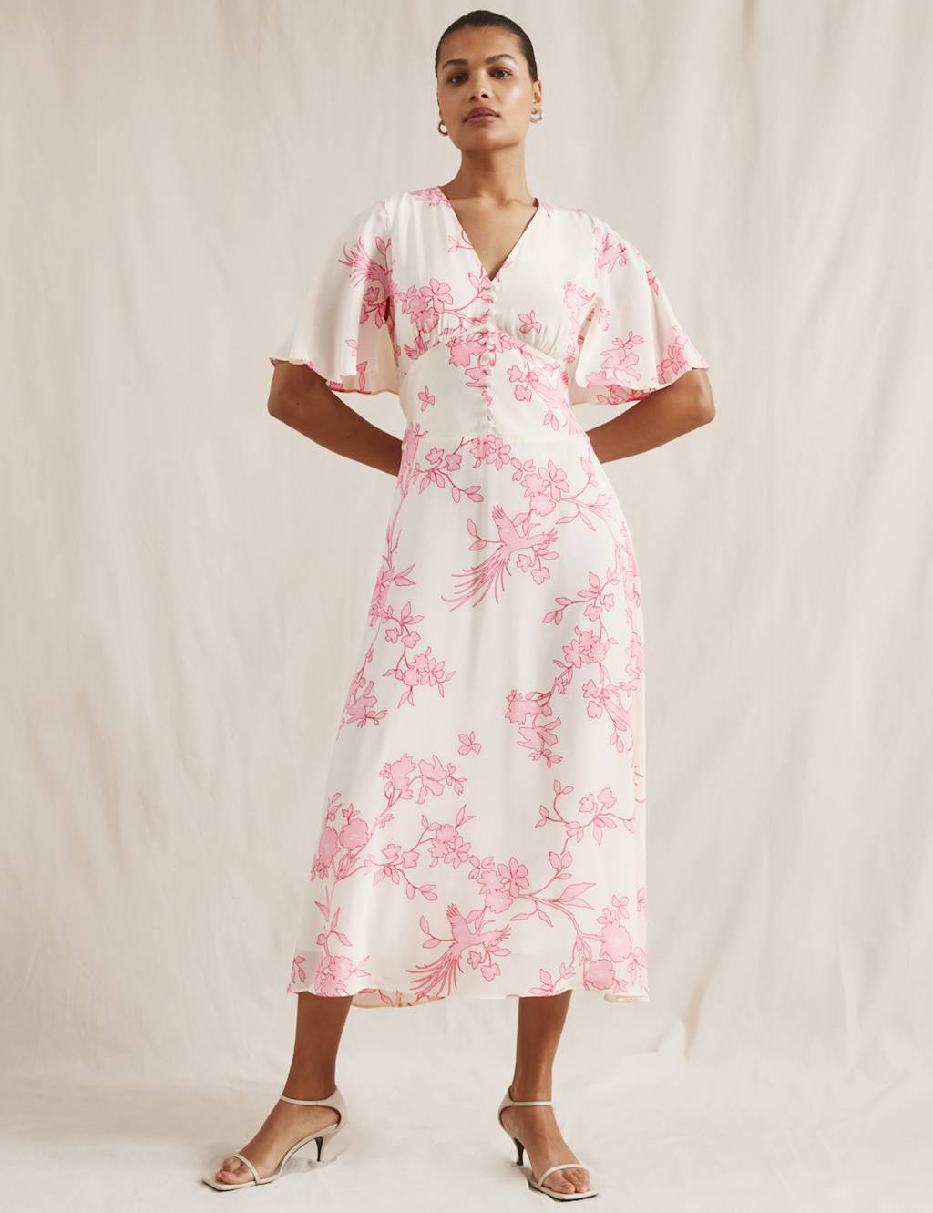 Floral V-Neck Kimono Cape Detail Midi Dress