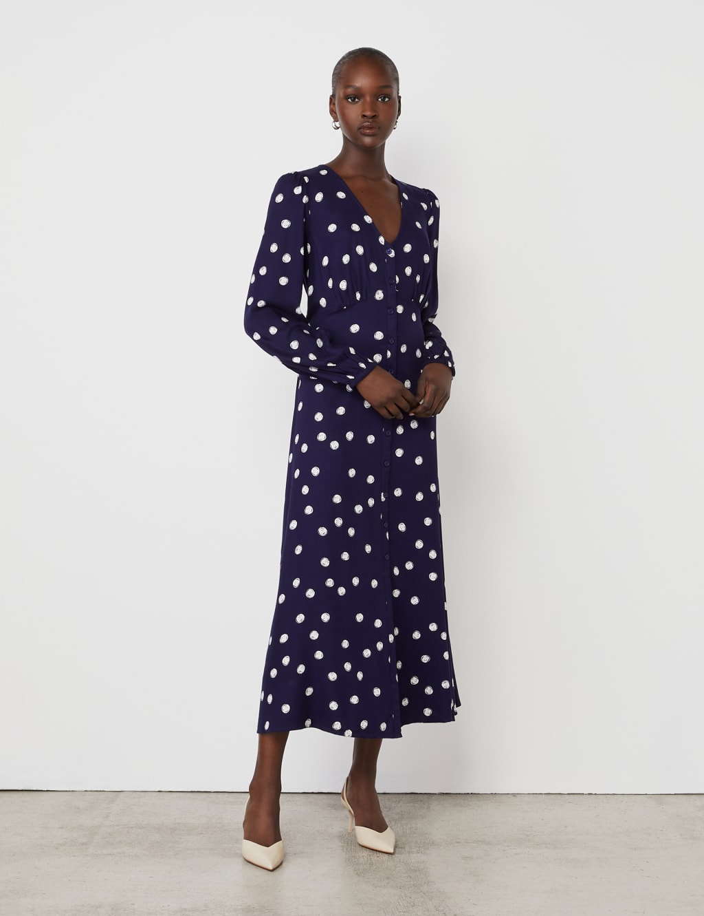 Dot dress store