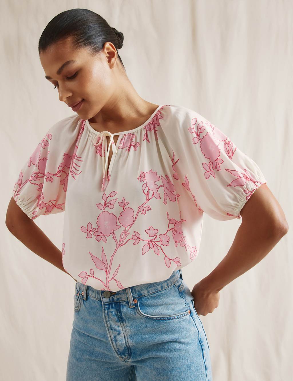 Floral Tie Neck Puff Sleeve Blouse