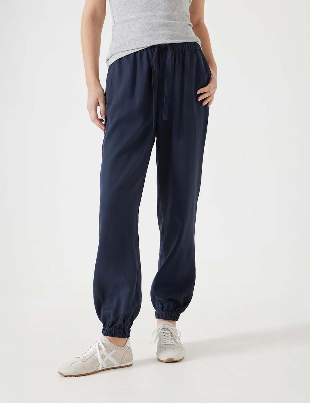 Pure Lyocell Tapered Cuffed Joggers