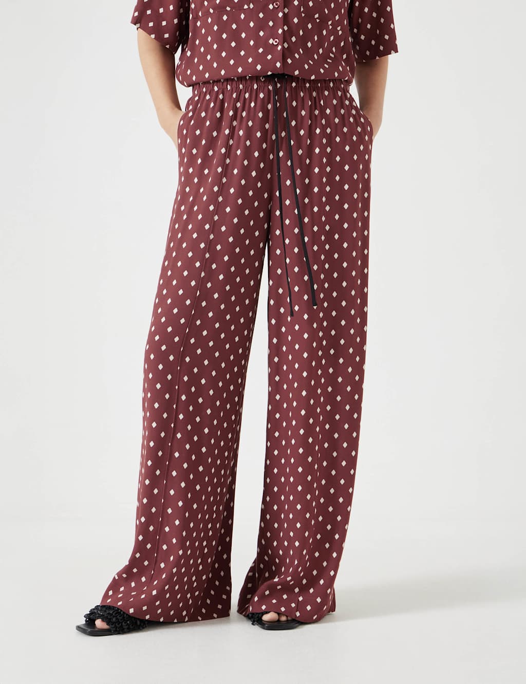 Geometric Print Drawstring Wide Leg Trousers