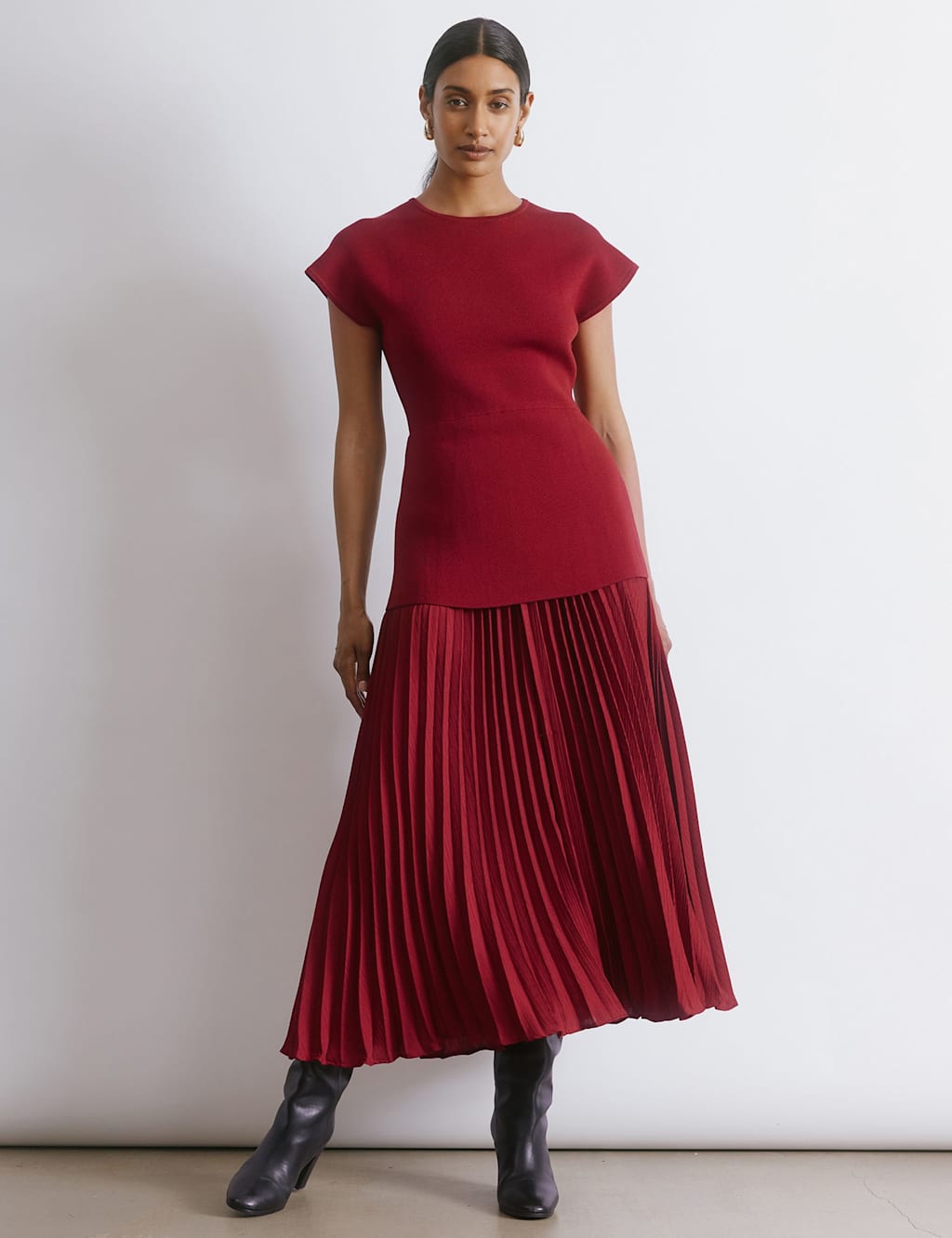 Albaray Knitted Pleated Midi Skater Dress Red