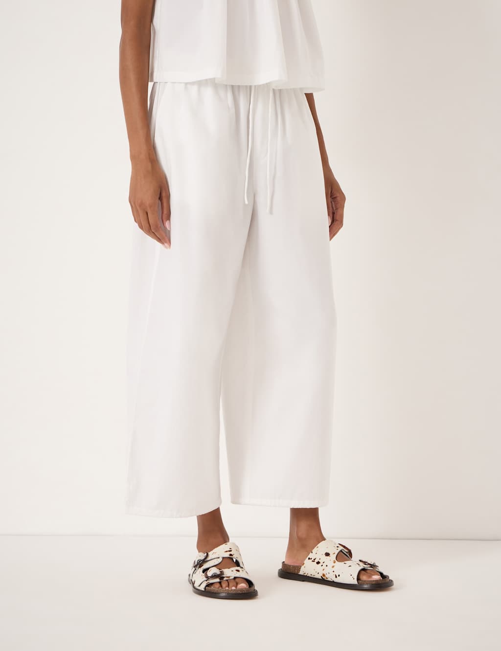 Hush Women's Pure Cotton Wide Leg Cropped Trousers - Large - White - Available at M&S