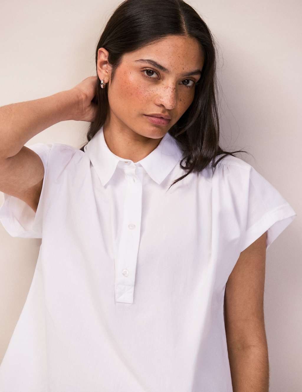 Ro&Zo Women's Poplin Gathered Relaxed Cap Sleeve Shirt - 8 - White - Available at M&S
