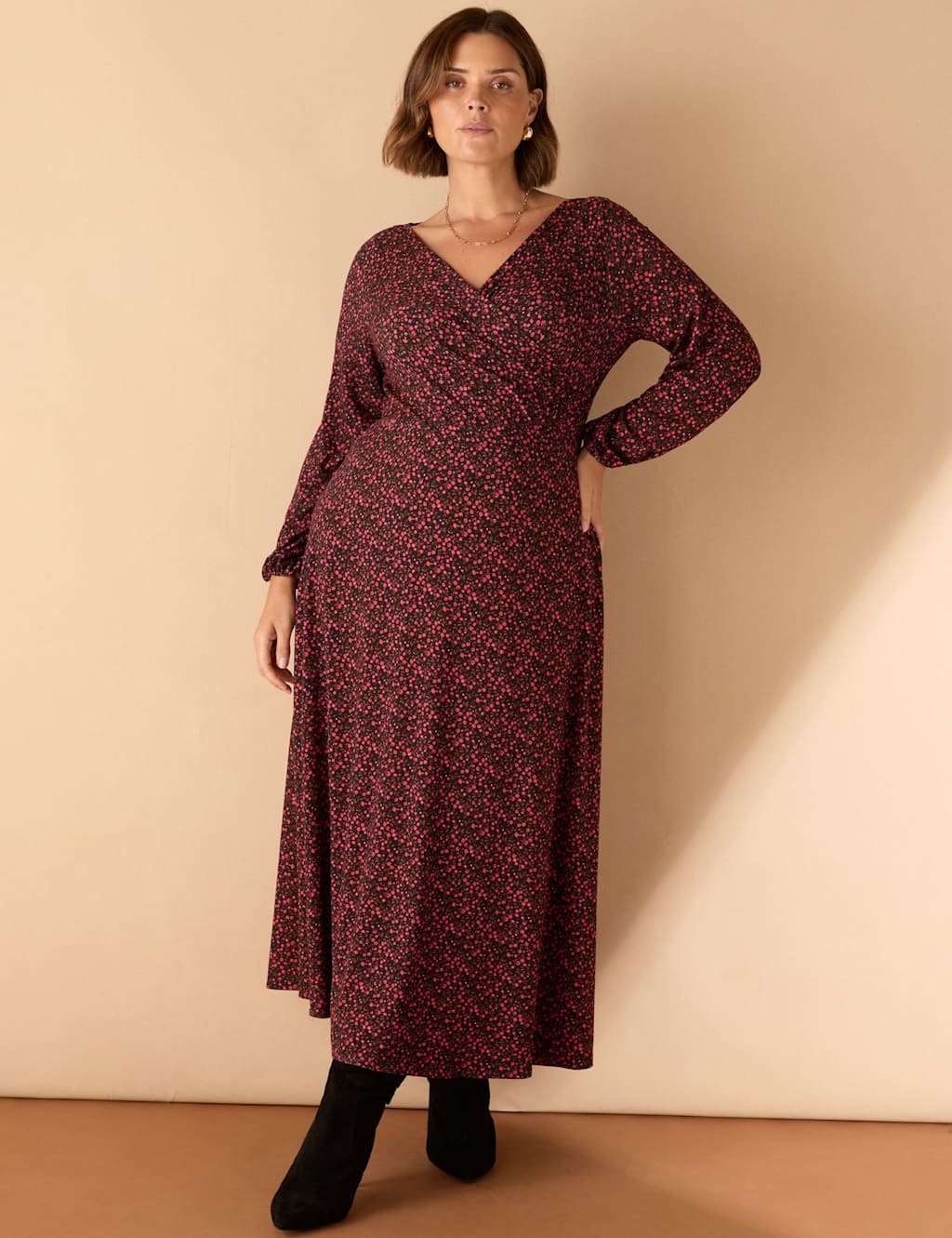 Live Unlimited London Floral V-Neck Midaxi Wrap Dress Red