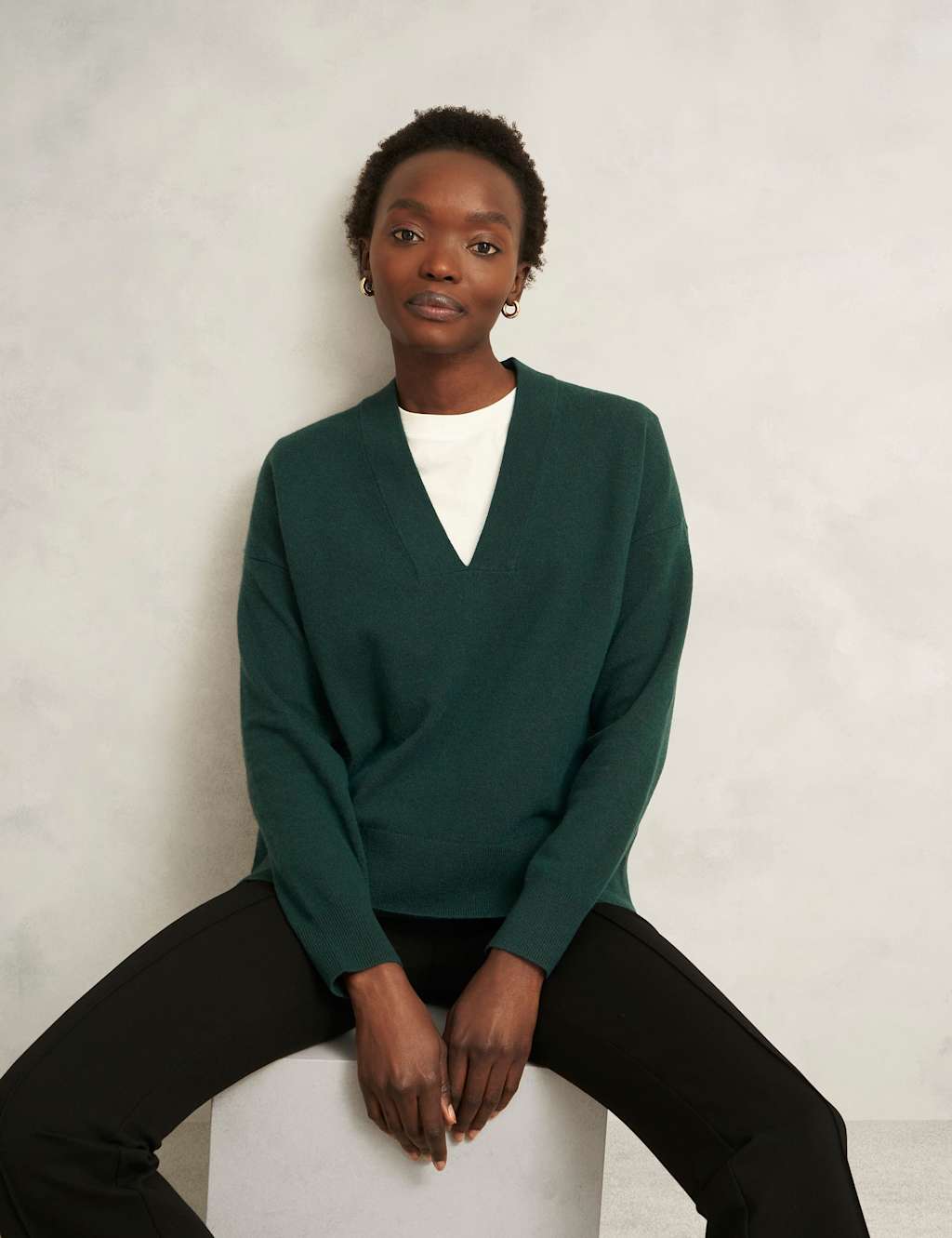 HOBBS Wool Blend V-Neck Jumper Green