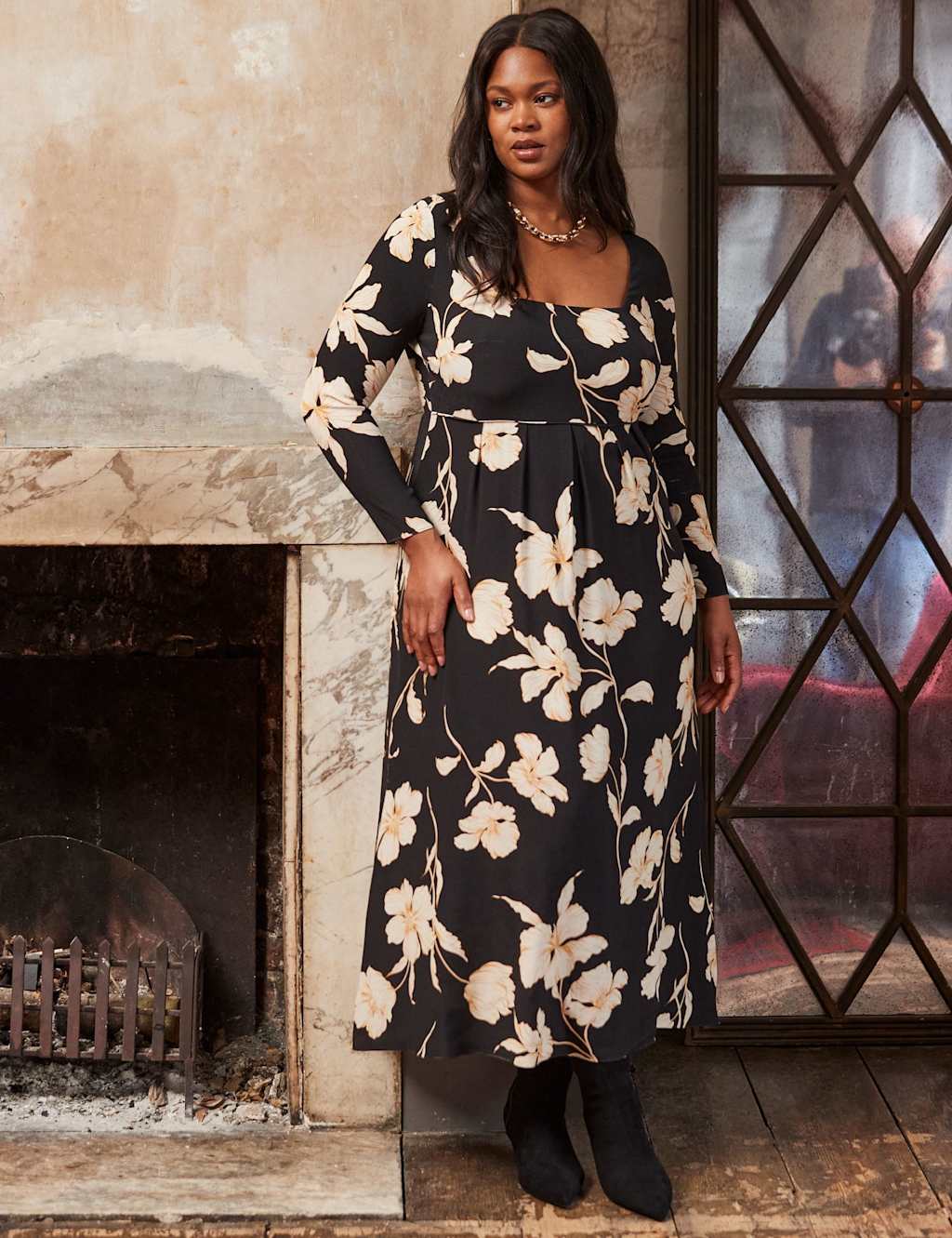 Live Unlimited London Floral Square Neck Midaxi Waisted Dress Black