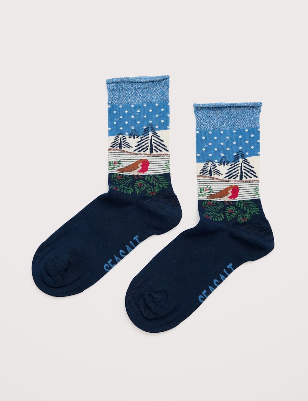Seasalt Cornwall Snowy Scene Robin Sparkle Ankle High Socks Navy Mix