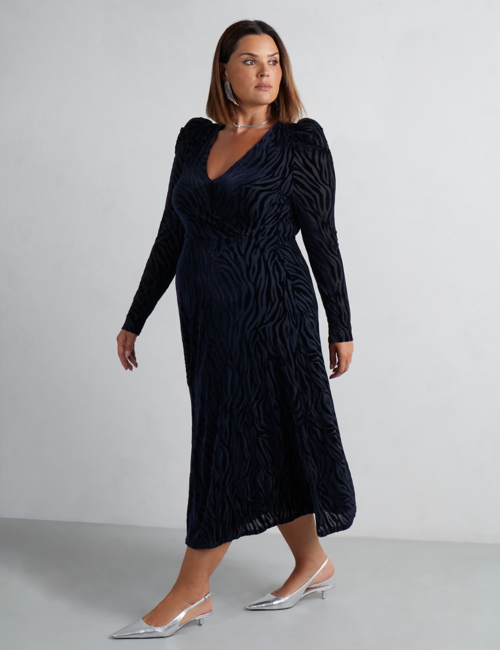 Animal Print V-Neck Midaxi Shirred Dress