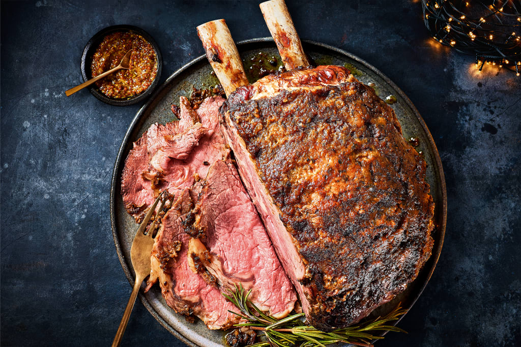 Collection Two-Bone Aberdeen Angus Rib of Beef (Serves 6) 1 of 1