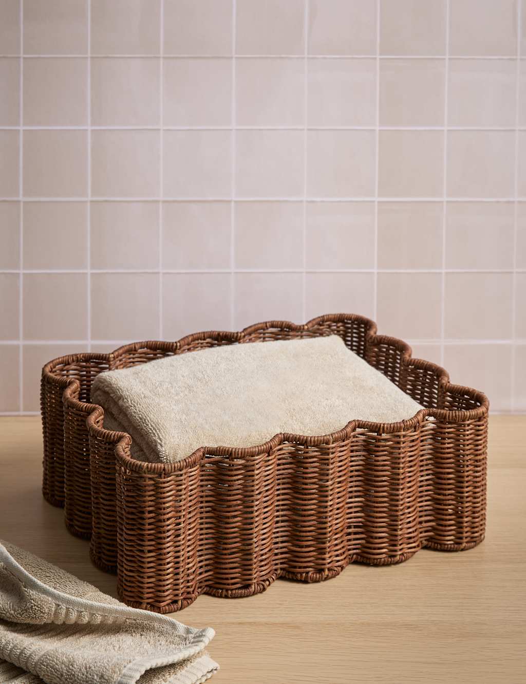 M&S Medium Scalloped Rattan Tray Brown