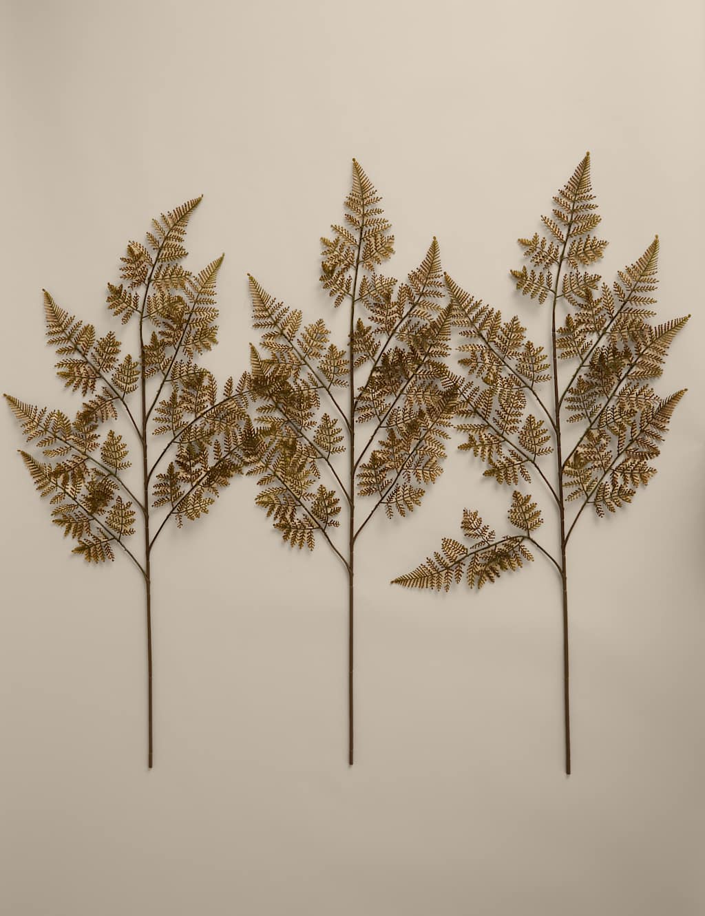 Moss & Sweetpea Set of 3 Artificial Fern Single Stems Green