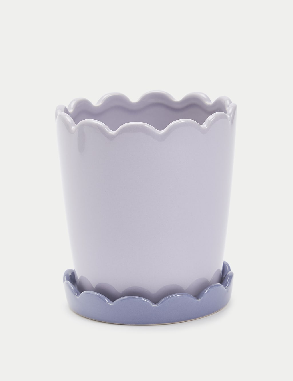 Scalloped Ceramic Planter with Tray