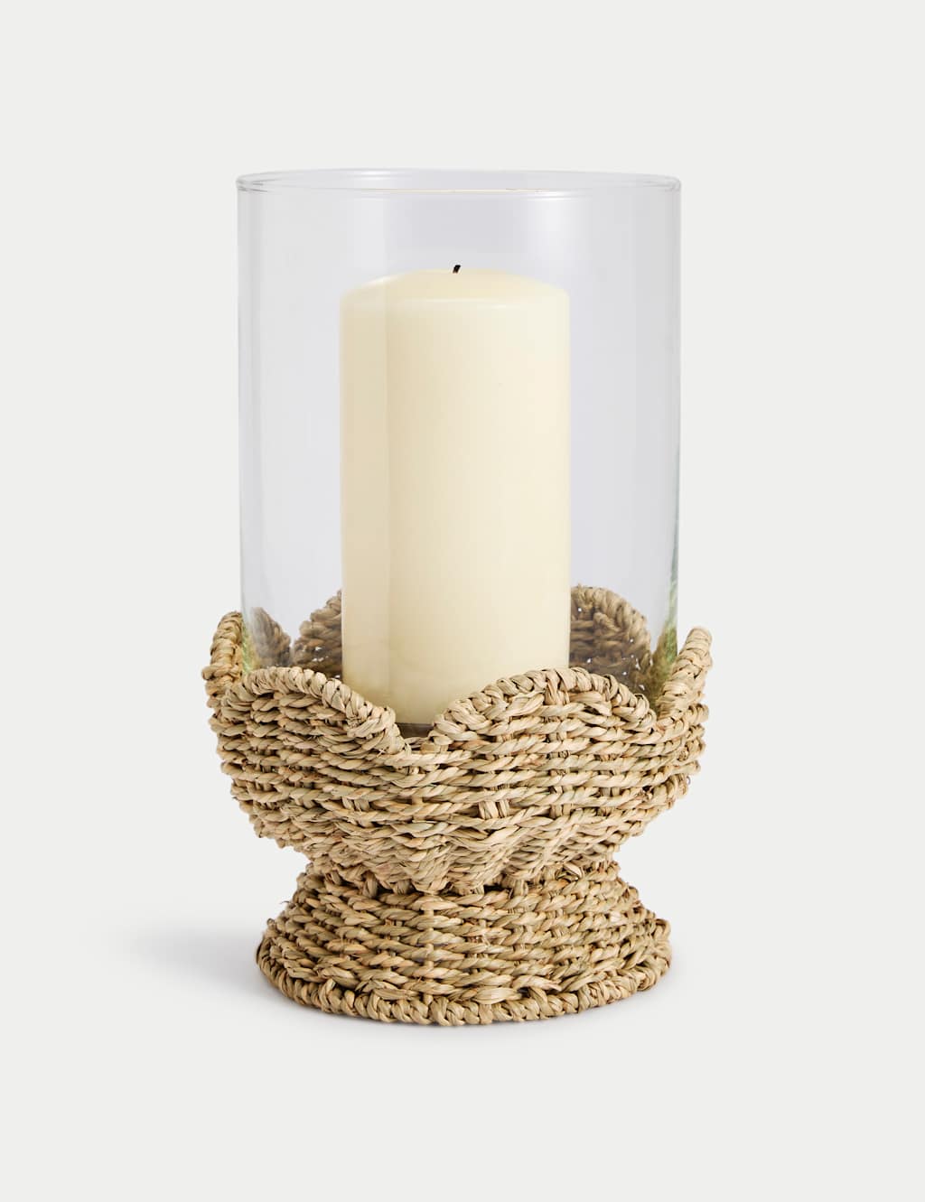 Seagrass Scallop Edge Hurricane Lantern