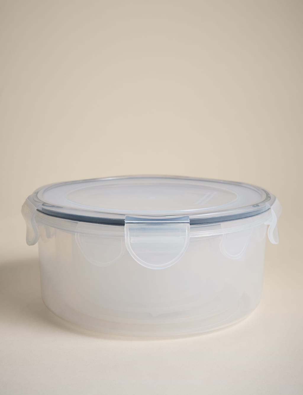 M&S Set of 5 Round Nesting Storage Containers - Black