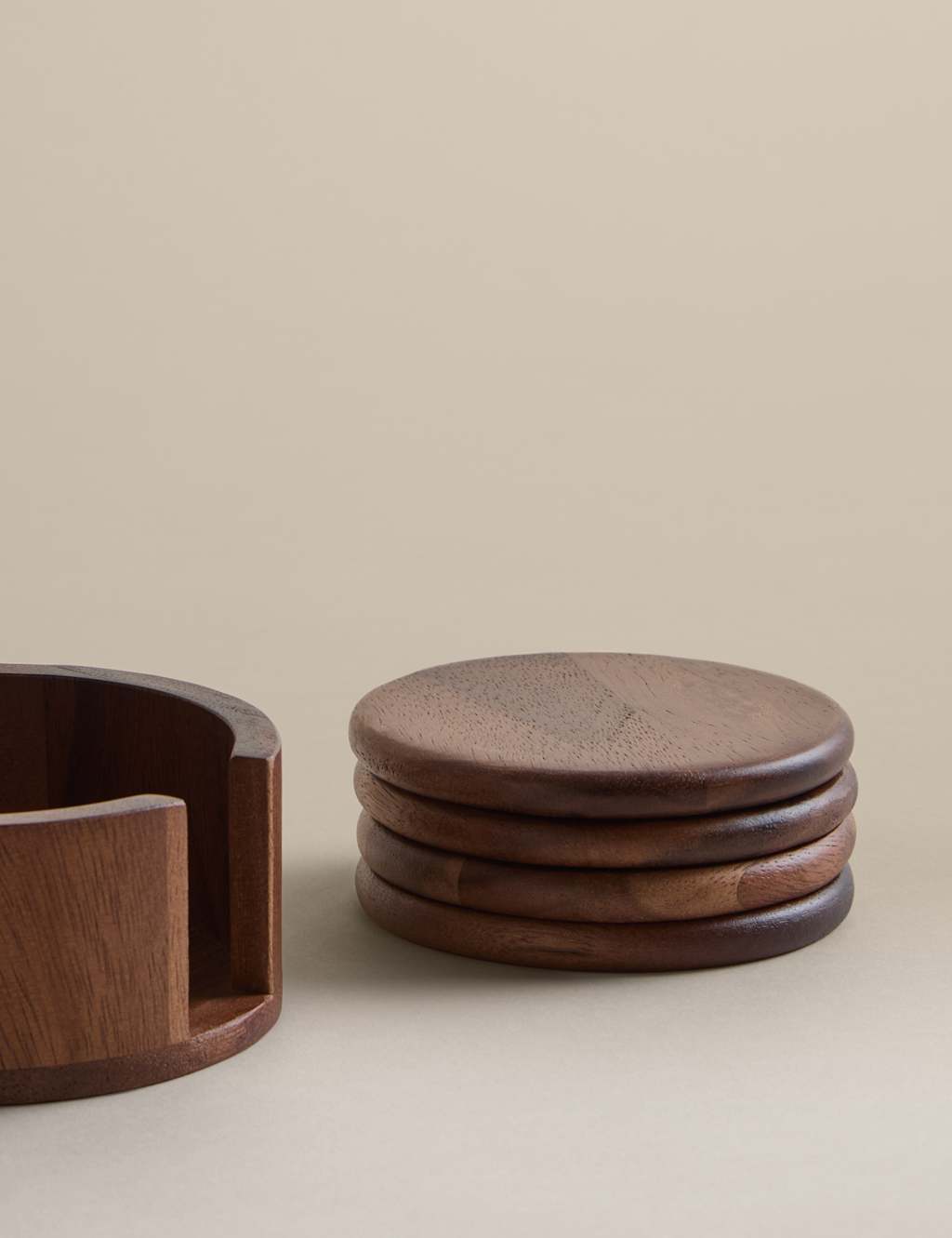 Image of M&S Set of 4 Wooden Round&hellip;