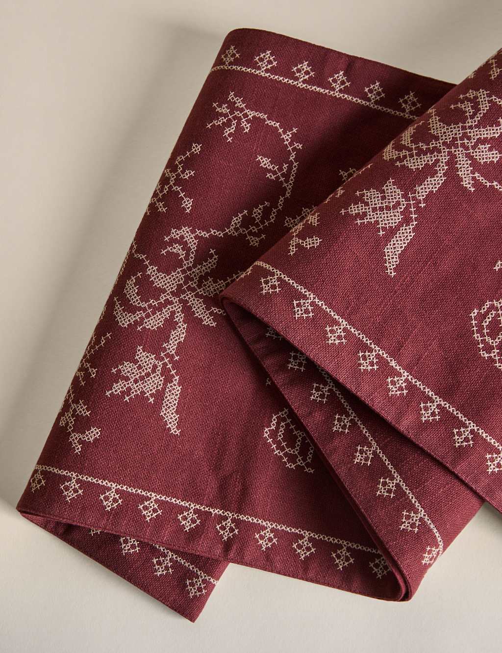 M&S Christmas Cosy Cross Stitch Table Runner Red Mix