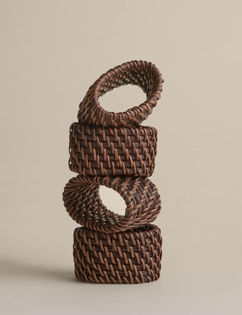 M&S Set of 4 Rattan Oval Napkin Rings - Brown