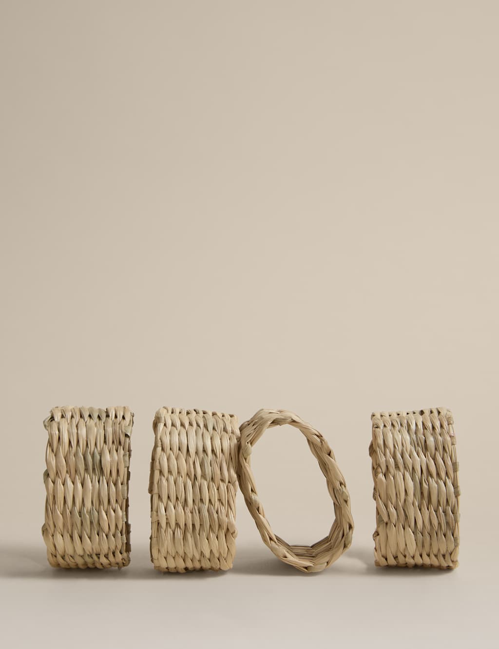 Image of M&S Set of 4 Seagrass Oval&hellip;