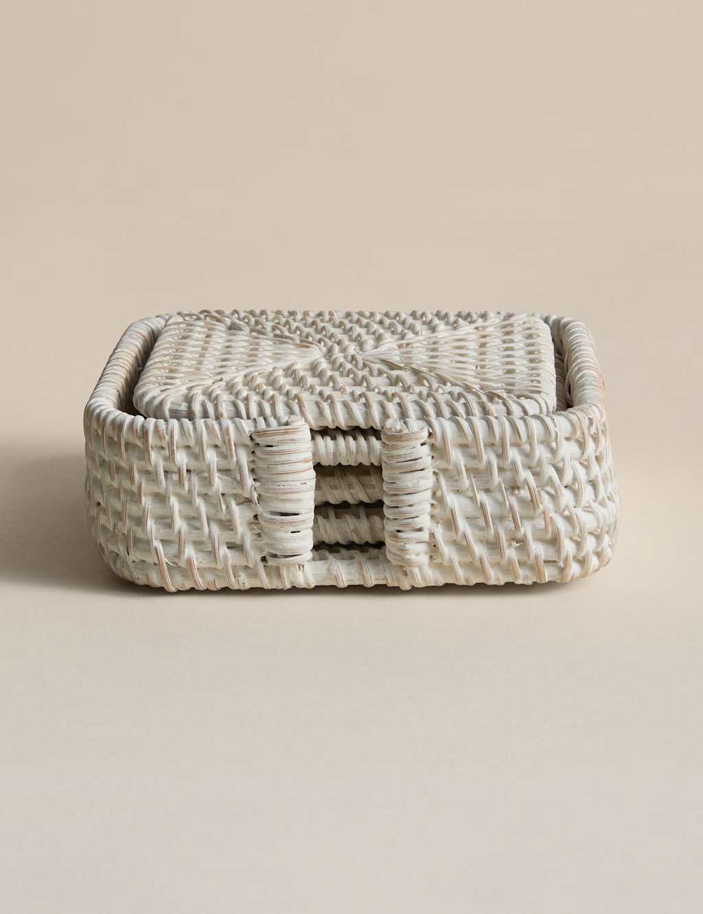 M&S Set of 4 Rattan Washed Coasters with Holder White