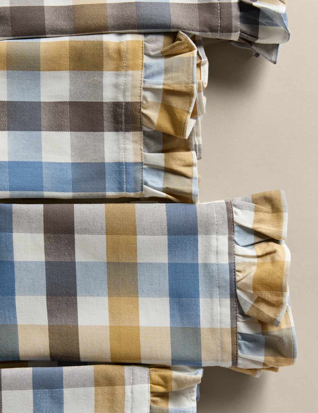 Set of 4 Cotton with Linen Ruffle Gingham Napkins