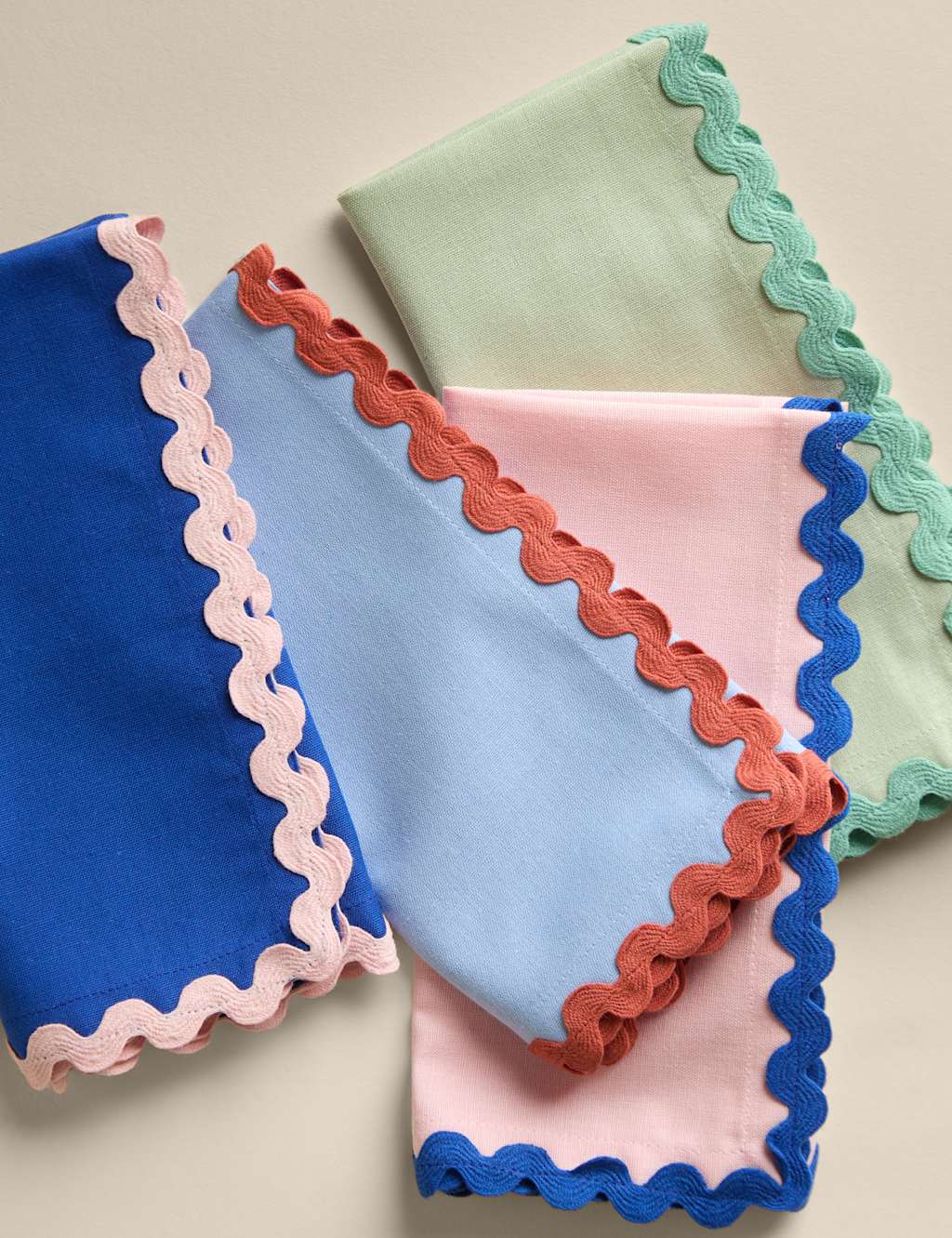 M&S Set of 4 Cotton with Linen Ric Rac Napkins Multi