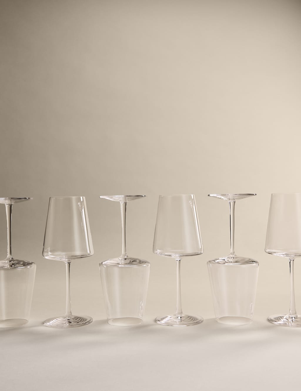 The Sommelier's Edit Set of 6 Modern Red Wine Glasses