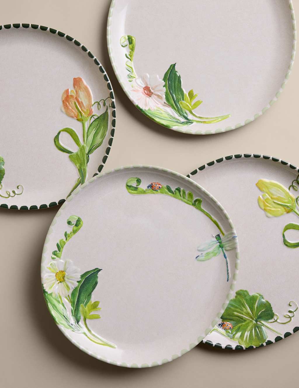 M&S Set of 4 Floral Picnic Dinner Plates - Green Mix