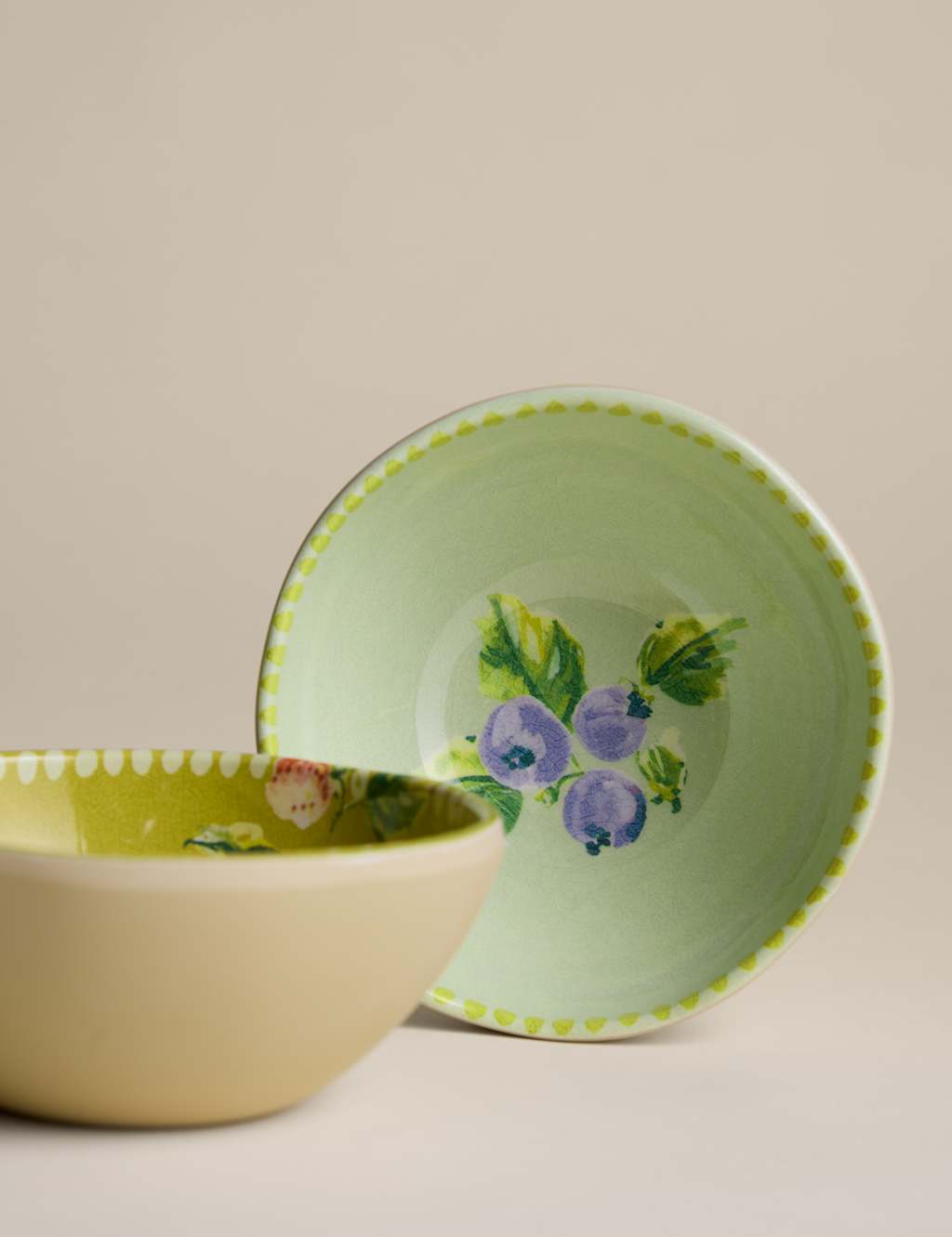 M&S Set of 2 Spring Meadow Picnic Nibble Bowls - Green Mix