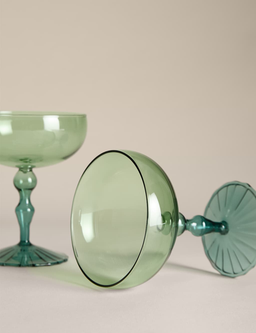 Set of 2 Deco Coupe Glasses