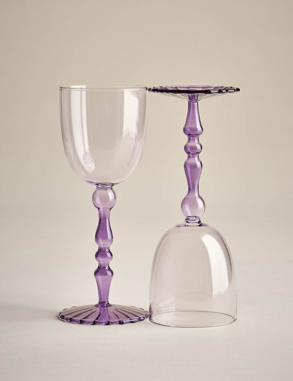 Set of 2 Deco Wine Glasses