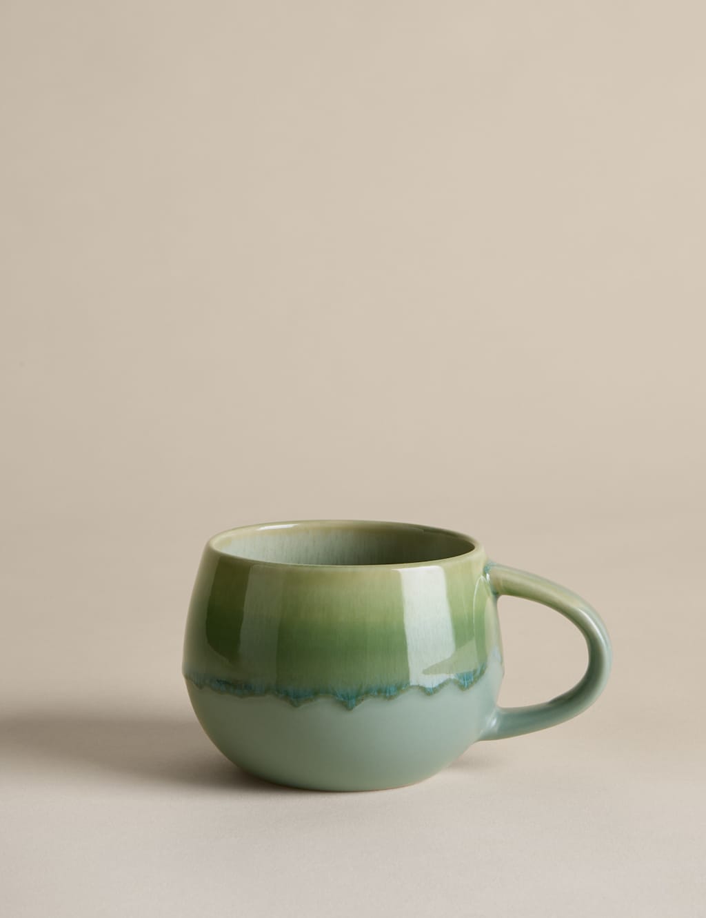 M&S Reactive Glaze Hug Mug Green