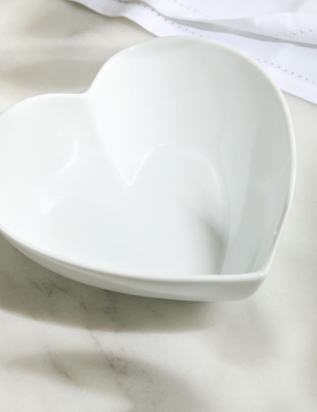 M&S Maxim Medium Heart Serving Bowl - White - Mother's Day Gift