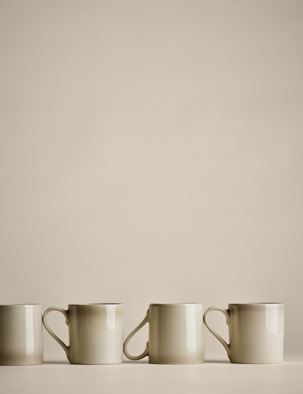 Set of 4 Amberley Reactive Mugs
