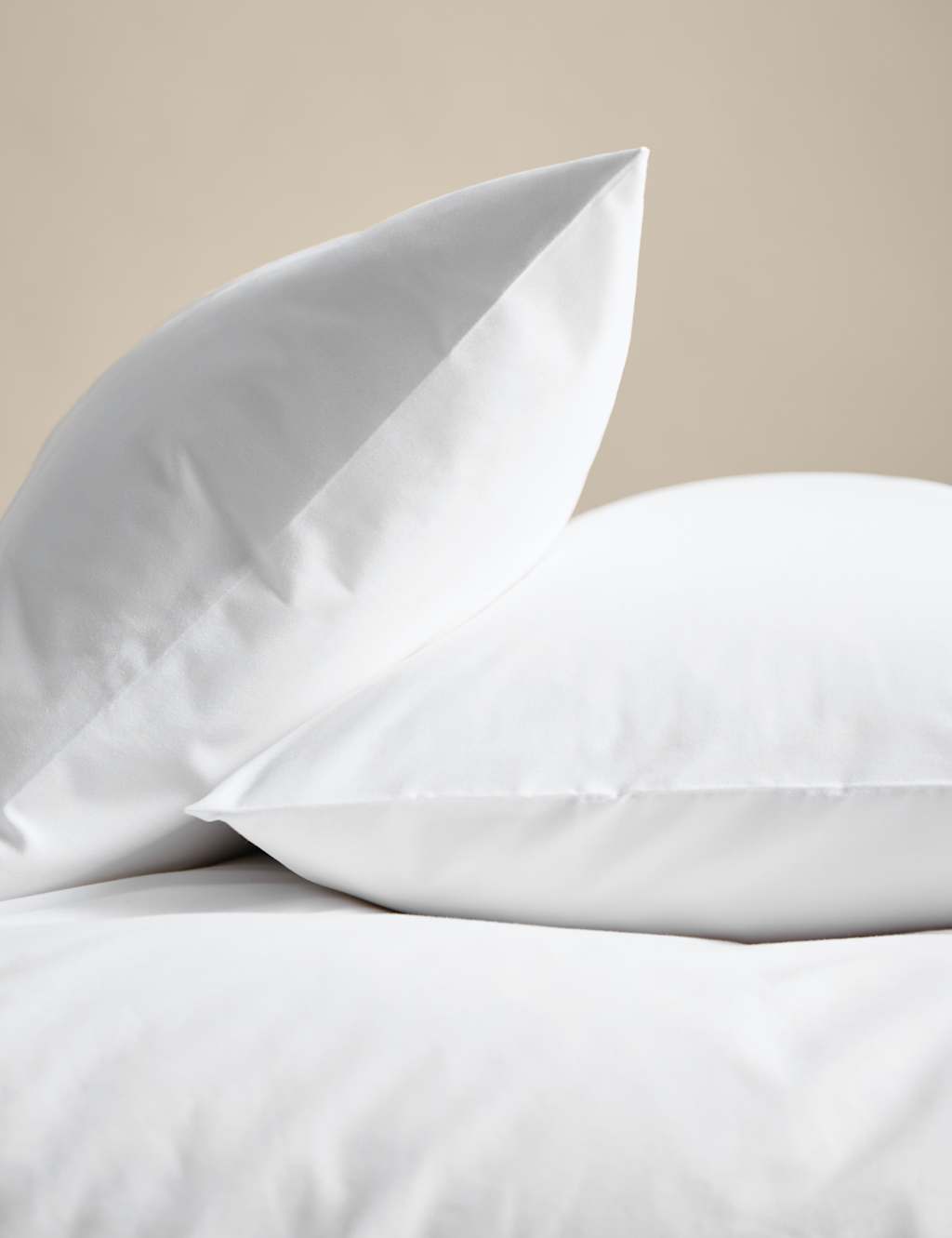 M&S 2 Pack Body Sensor Pure Cotton Pillowcases White