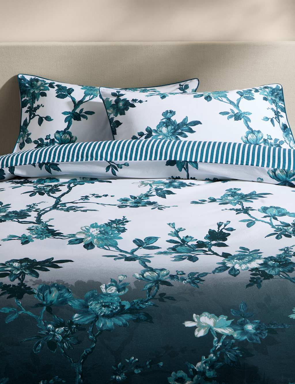 M&S Sateen Isaline Bedding Set Teal Mix