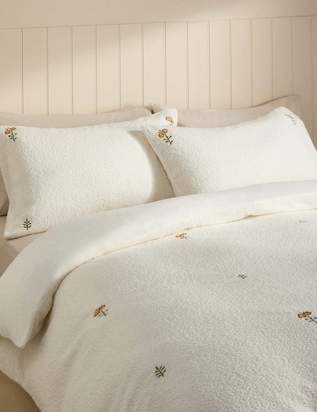 M&S Fleece Embroidered Bedding Set Ecru Mix