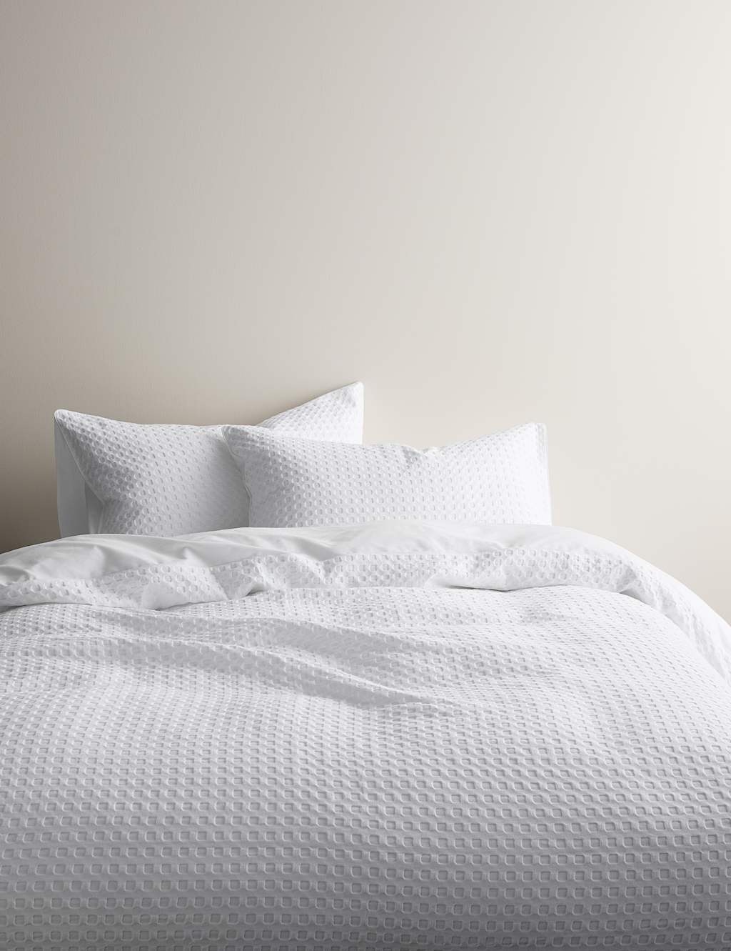 M&S Pure Cotton Large Waffle Bedding Set - Double (4 ft 6) - White