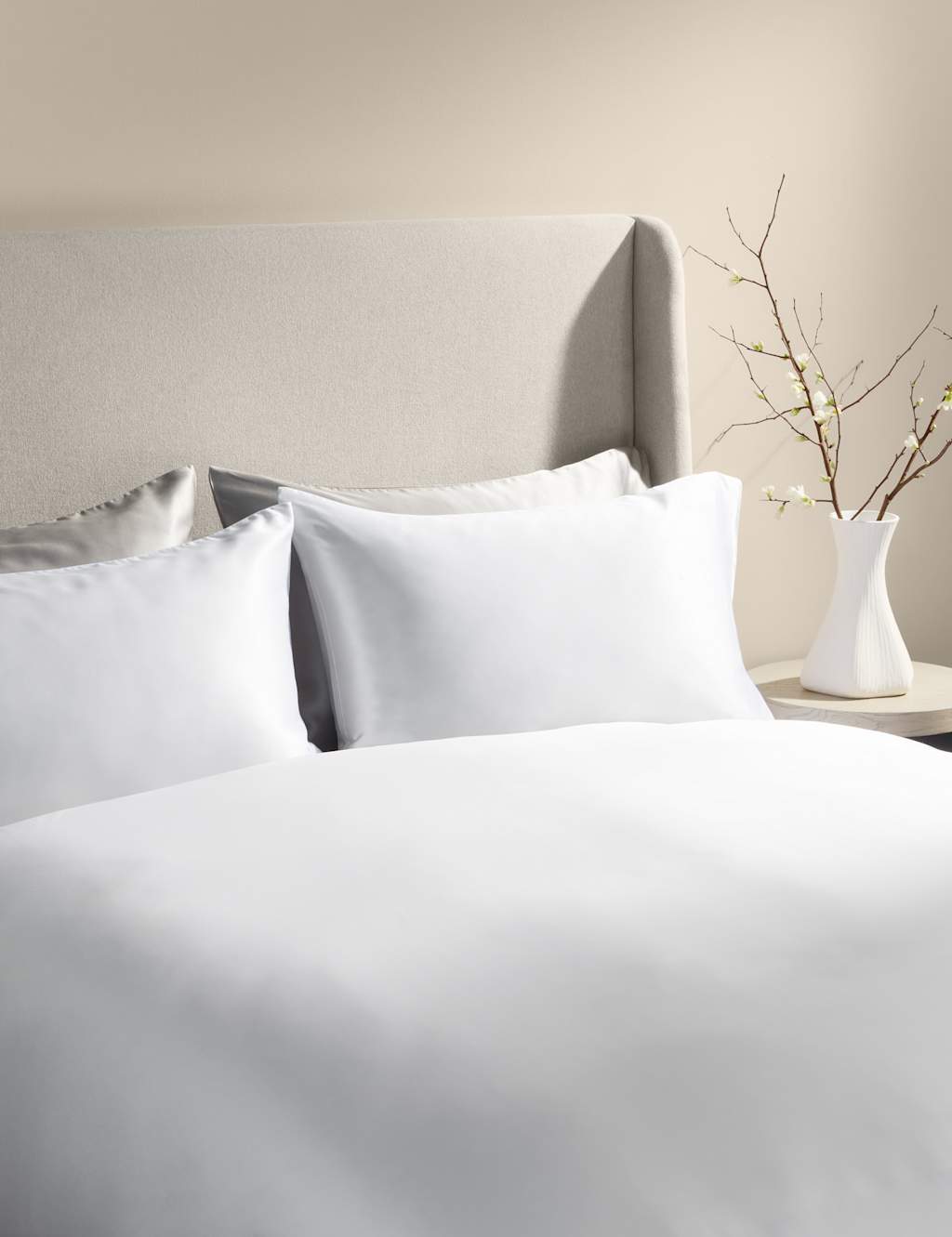 M&S X Kelly Hoppen Silk Blend Bedding Set - Double (4 ft 6) - White