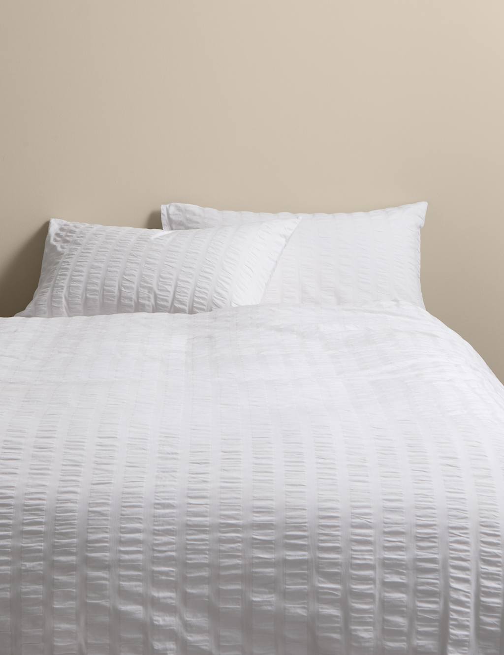 M&S Pure Cotton Seersucker Bedding Set - Single (3 ft) - White