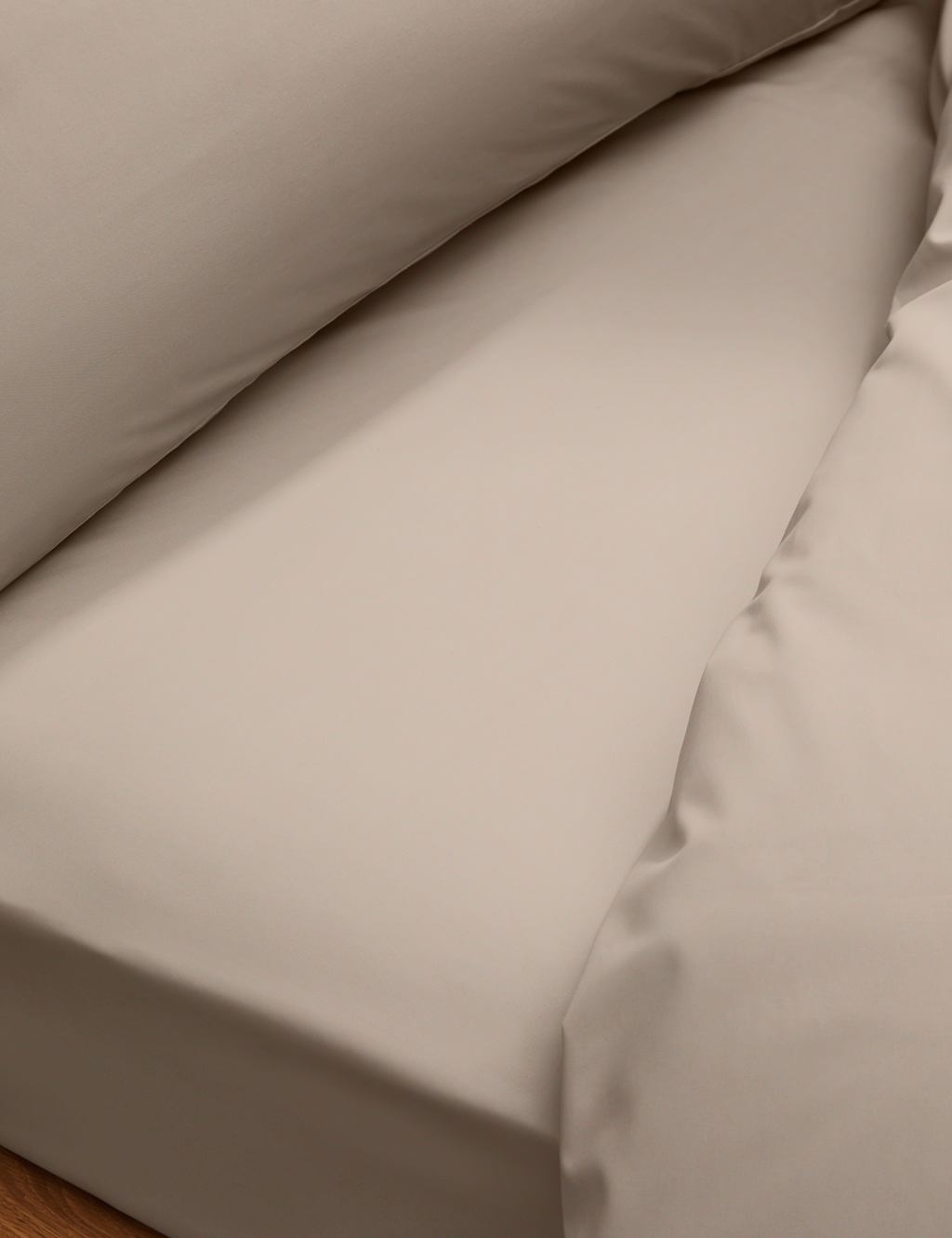 M&S Egyptian Cotton 230 Thread Count Crisp Extra Deep Fitted Sheet Mink