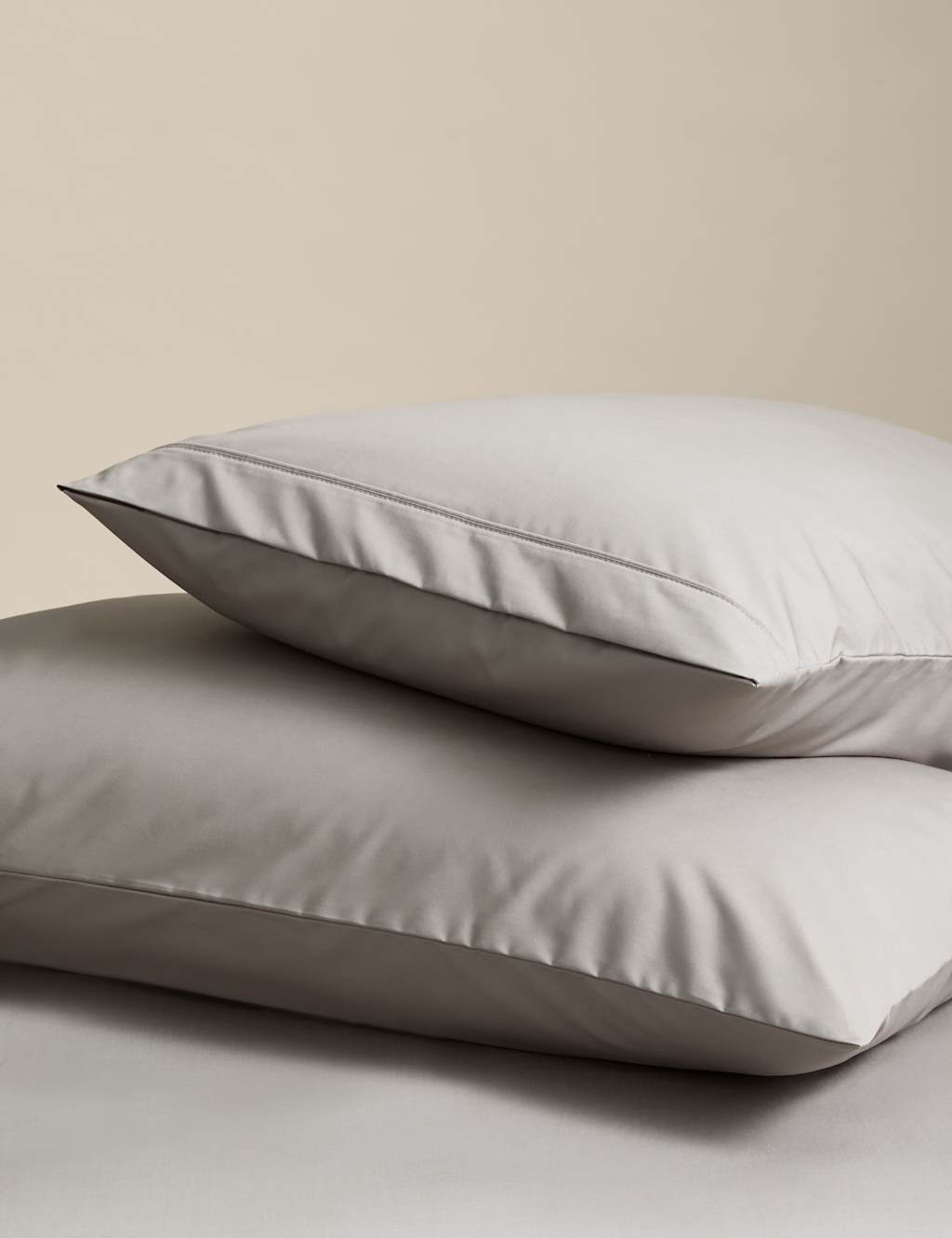 M&S 2 Pack Egyptian Cotton 230 Thread Count Pillowcases Smoke