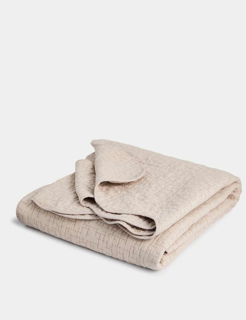 M&S Quilted Scallop Bedspread - Medium - Single - Neutral