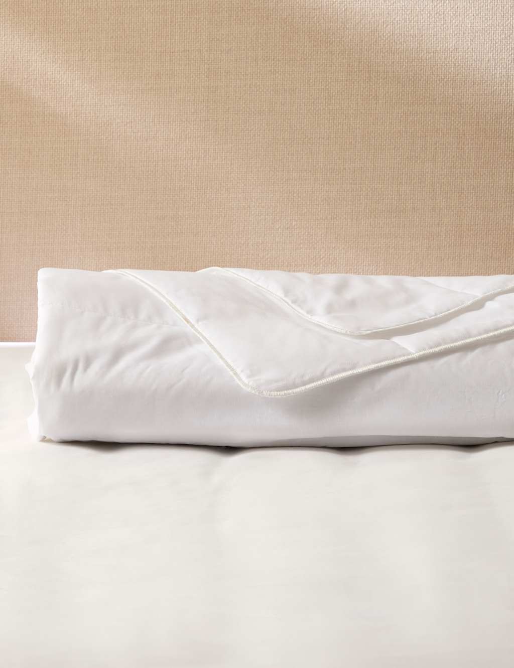 M&S Stay Cool 3 Tog Duvet - King Size (5 ft) - White