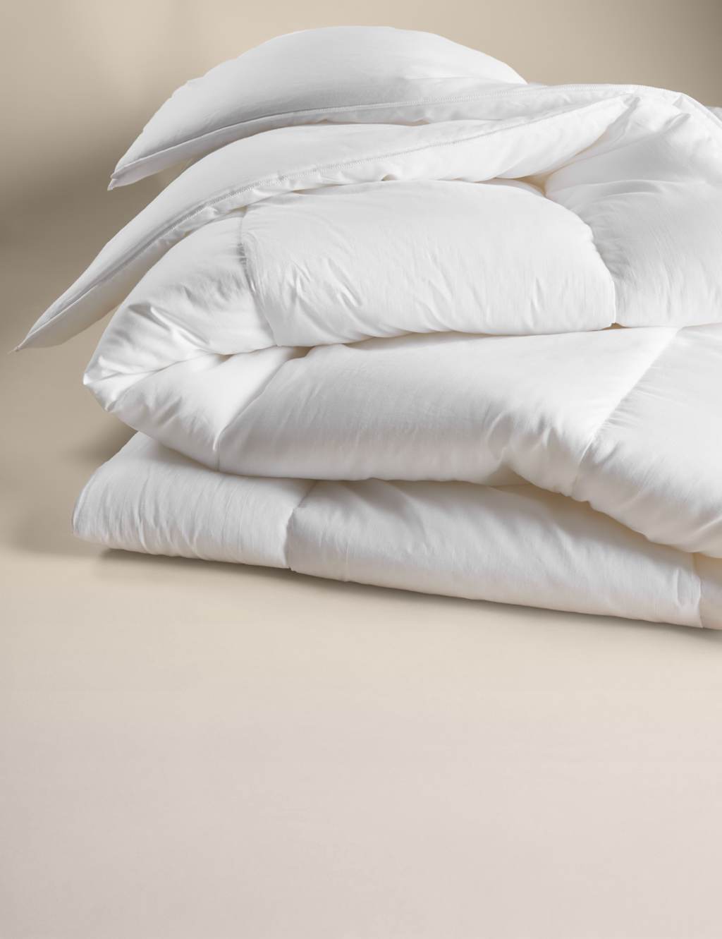 M&S Stay Cool 10.5 Tog Duvet - Single (3 ft) - White