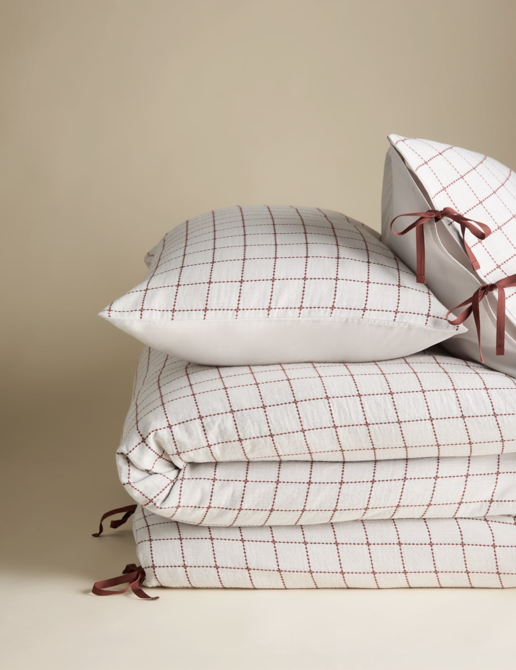 Pure Cotton Exquisite Earth Check Bedding Set